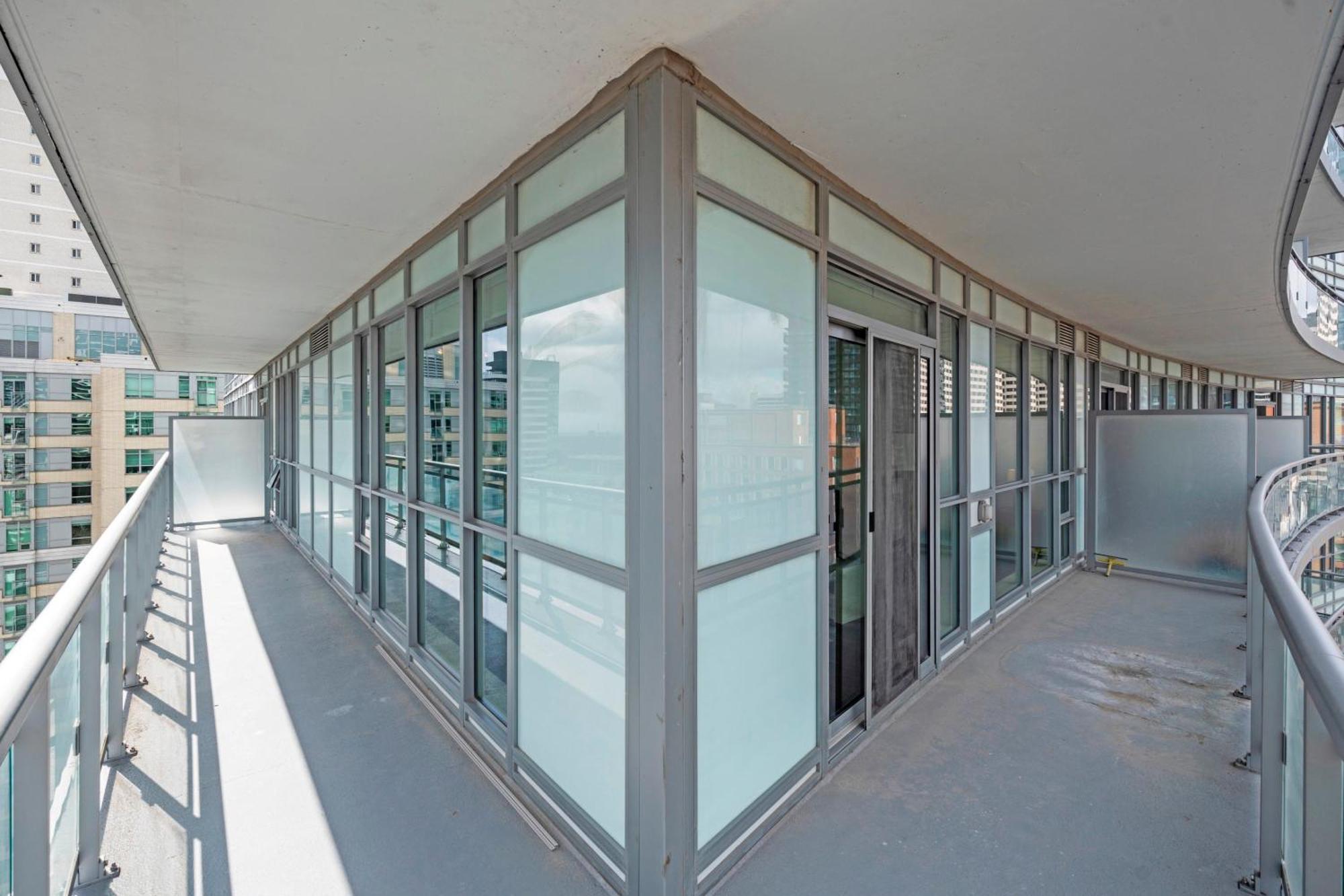 Modern Lillian St Apartments By Globalstay 多伦多 外观 照片